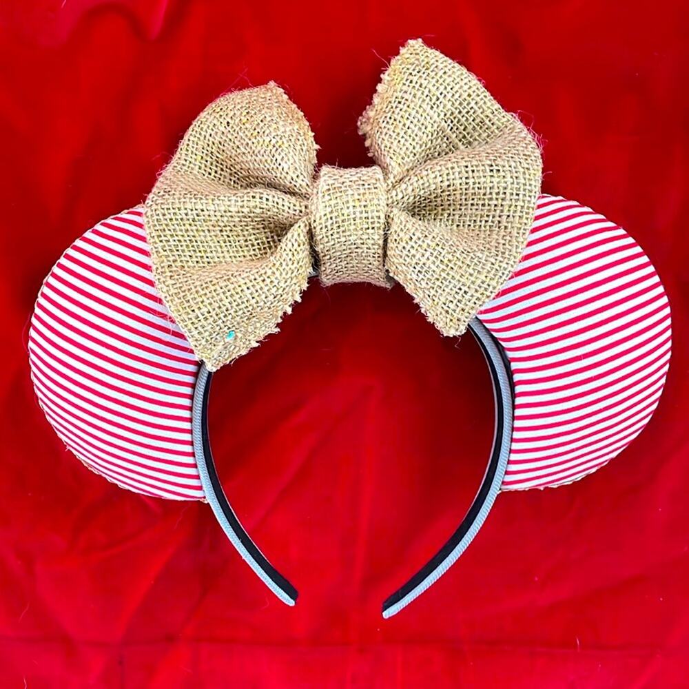 Minnie Mouse ears striped red white